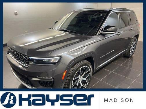 Metallic 2023 Jeep Grand Cherokee Summit