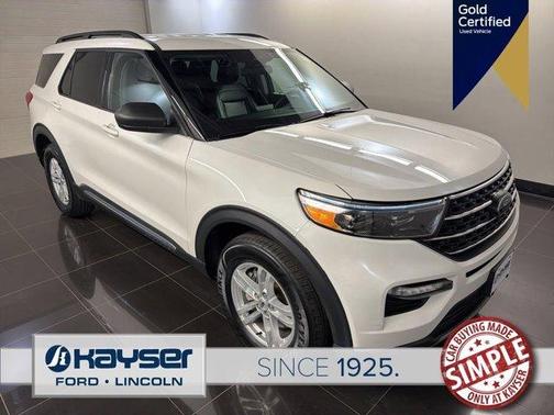 White Metallic 2023 Ford Explorer XLT
