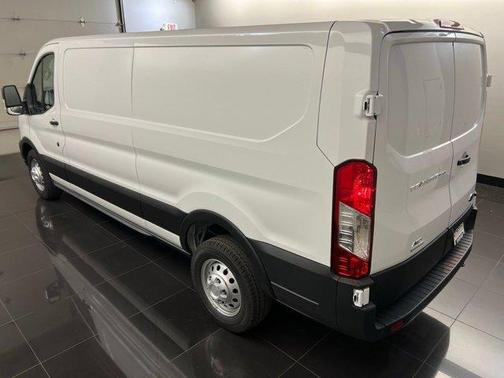 Oxford White 2025 Ford Transit-250 Base