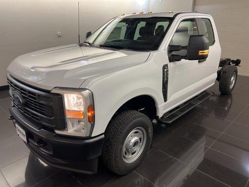 2025 Ford F-250 XL