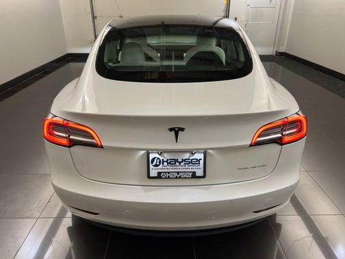2021 Tesla Model 3 Long Range