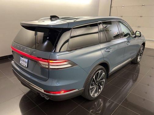 2025 Lincoln Aviator Reserve AWD