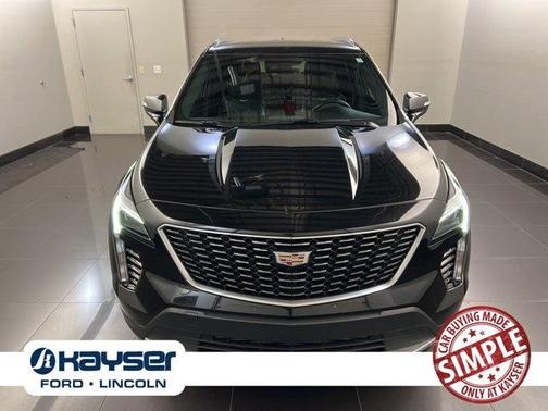2022 Cadillac XT4 Premium Luxury