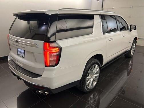 2021 Chevrolet Suburban High Country