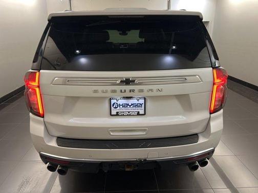 2021 Chevrolet Suburban High Country