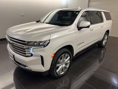 2021 Chevrolet Suburban High Country