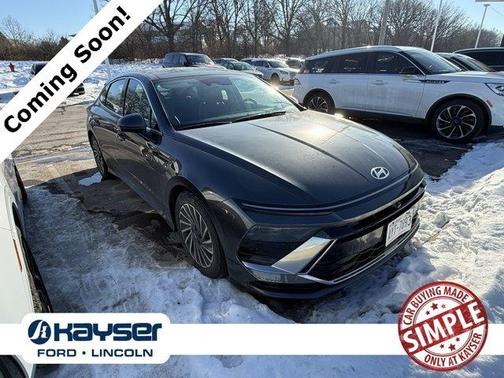 2025 Hyundai SONATA Hybrid Limited