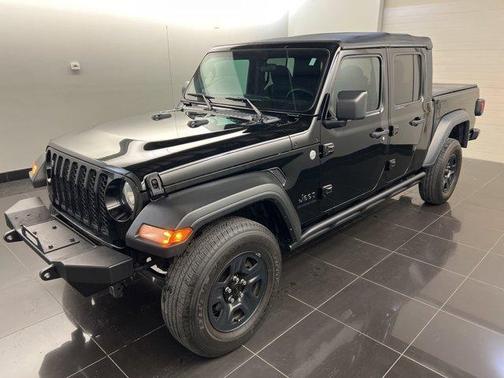 2021 Jeep Gladiator Sport