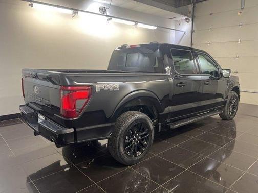 Agate Black Metallic 2026 Ford F-150 XLT