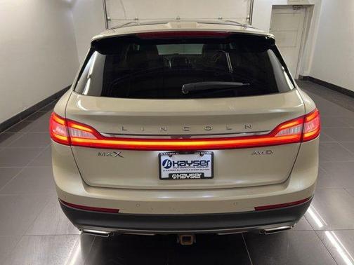 Platinum 2016 Lincoln MKX Reserve