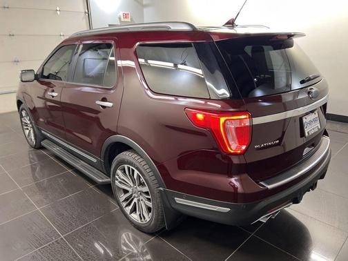 Burgundy 2018 Ford Explorer Platinum