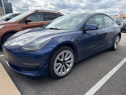 2022 Tesla Model 3 Long Range