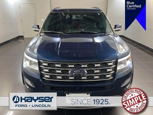 Blue 2017 Ford Explorer Limited