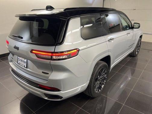 2023 Jeep Grand Cherokee L Summit