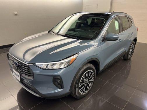 2025 Ford Escape PHEV