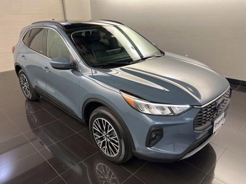 2025 Ford Escape PHEV