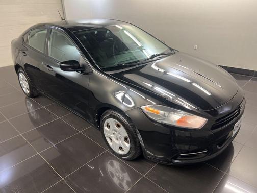 Pitch Black Clearcoat 2013 Dodge Dart SE