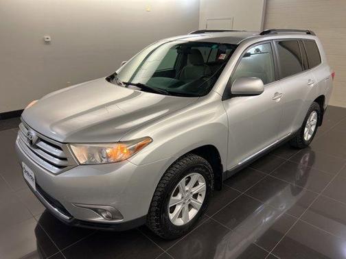 2013 Toyota Highlander Base Plus