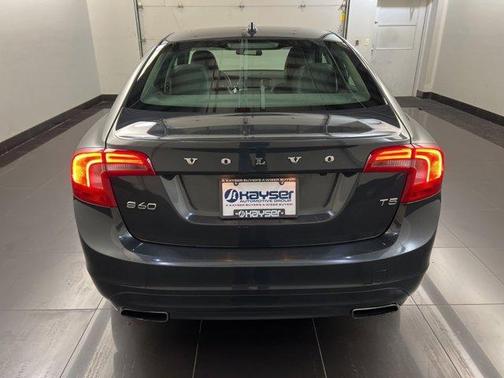 2015 Volvo S60 T5 Platinum