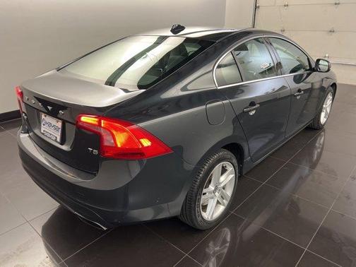 2015 Volvo S60 T5 Platinum