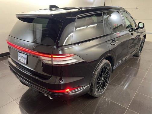 Infinite Black Metallic 2026 Lincoln Aviator Reserve AWD