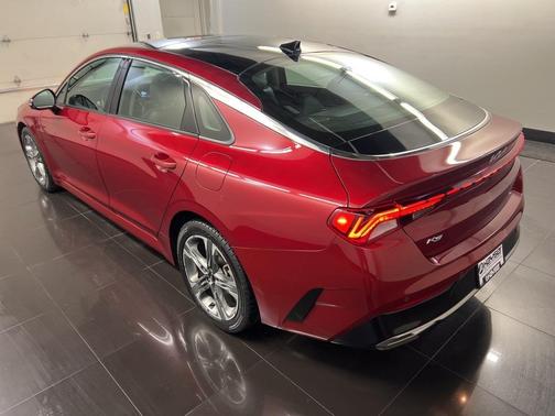 2022 Kia K5 EX