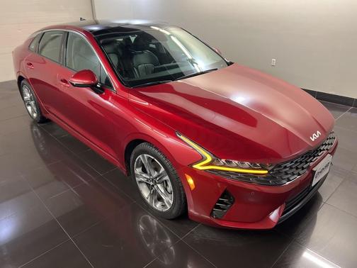 2022 Kia K5 EX