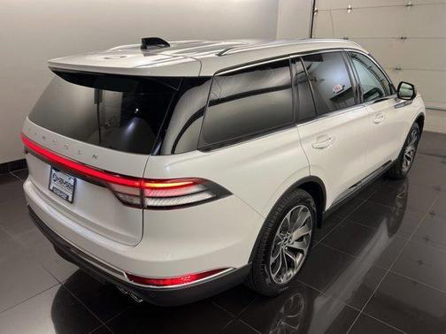 2025 Lincoln Aviator Premiere