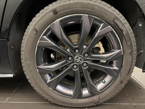 2022 Toyota Sienna XSE 7 Passenger