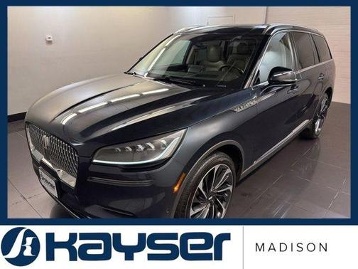 Blue Metallic 2022 Lincoln Aviator Reserve AWD
