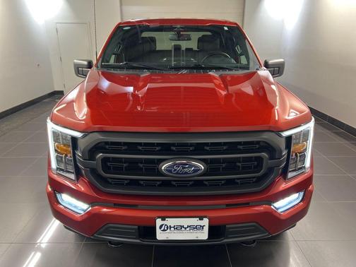 Chili Pepper Red 2023 Ford F-150 XLT