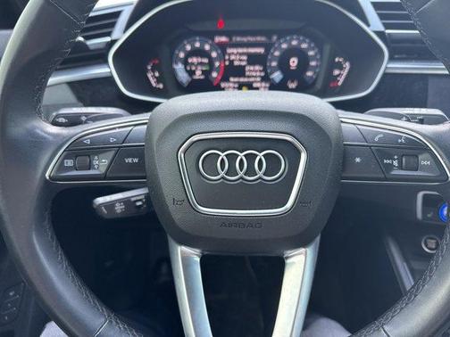 2022 Audi Q3 45 S line Premium