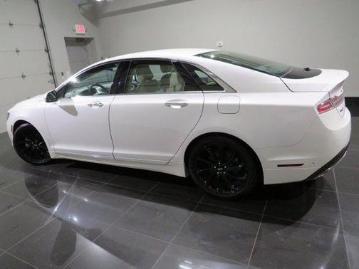 Photo 5 of 47 of 2020 Lincoln MKZ Hybrid Reserve