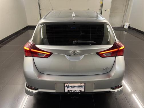 2018 Toyota Corolla iM Base
