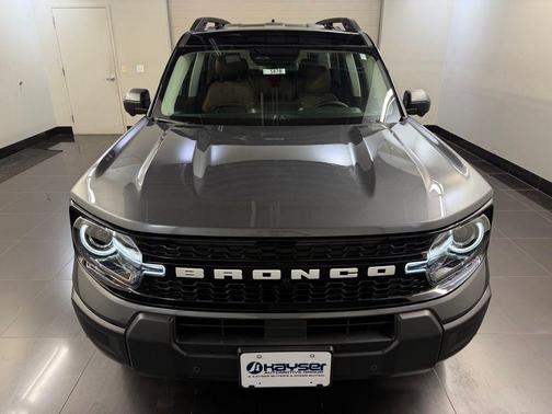Carbonized Gray Metallic 2026 Ford Bronco Sport Outer Banks
