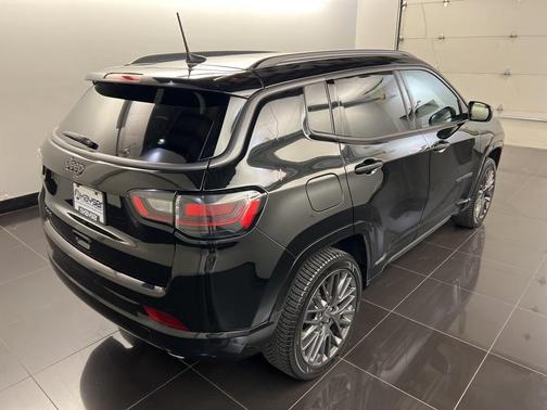 2022 Jeep Compass Altitude