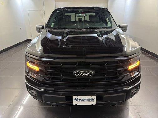 Agate Black Metallic 2026 Ford F-150 XLT