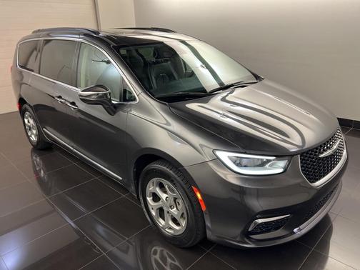 2022 Chrysler Pacifica Limited