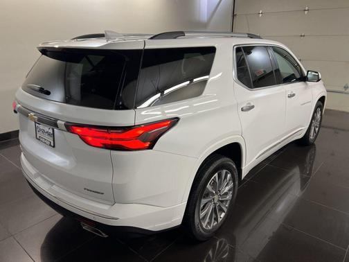 2022 Chevrolet Traverse Premier