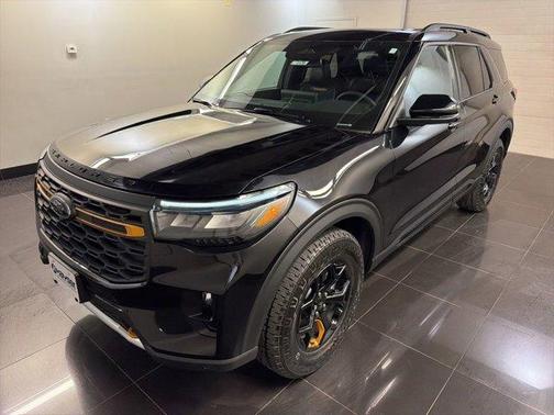 Agate Black Metallic 2026 Ford Explorer Tremor
