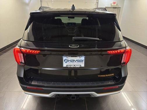 Agate Black Metallic 2026 Ford Explorer Tremor