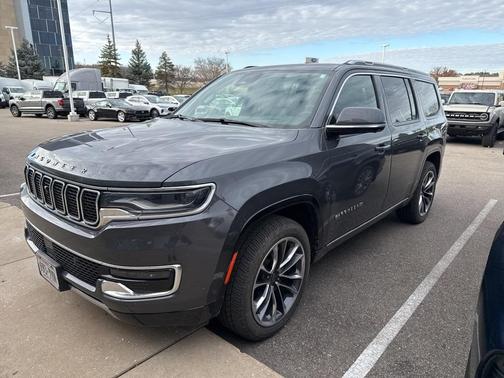 2022 Jeep Wagoneer Series III