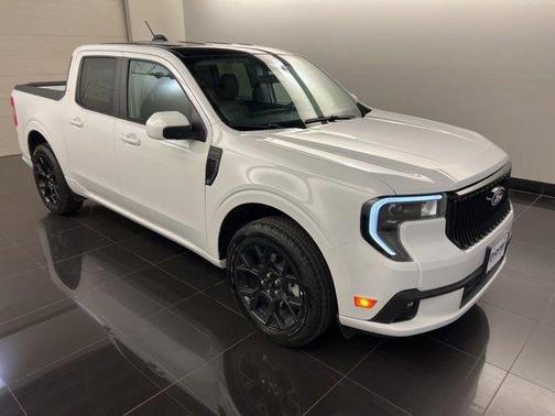 Oxford White 2025 Ford Maverick Lobo Standard