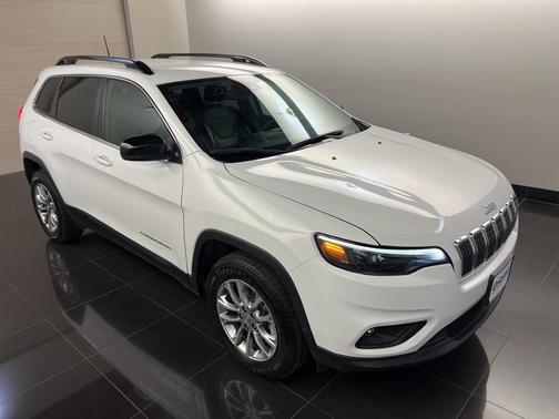 2022 Jeep Cherokee Latitude Lux