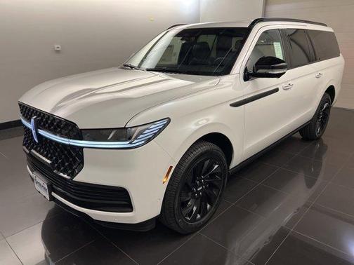 2025 Lincoln Navigator L Reserve