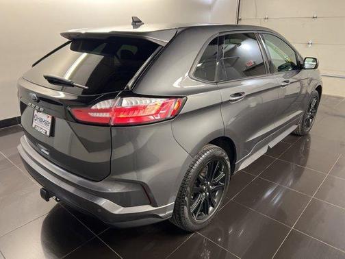 2023 Ford Edge ST Line