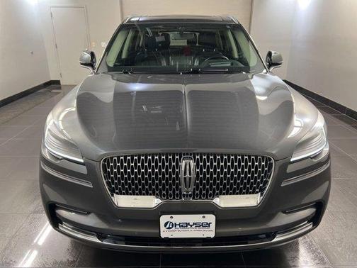 Gray Metallic 2023 Lincoln Aviator Reserve AWD