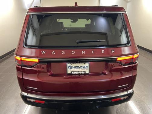Velvet Red Pearlcoat 2022 Jeep Wagoneer Series III