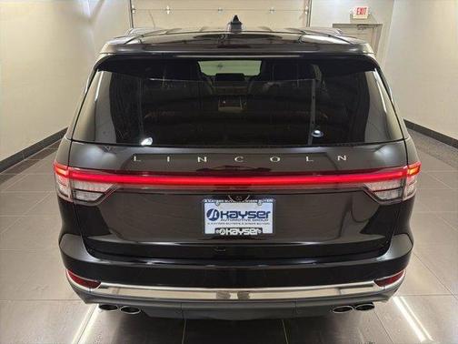 Infinite Black Metallic 2026 Lincoln Aviator Reserve AWD