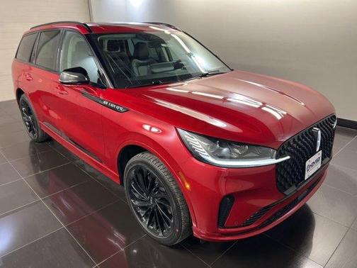 Red Carpet 2026 Lincoln Aviator Reserve AWD